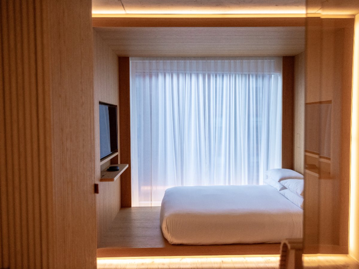 Two-bedroom apartment, fully furnished